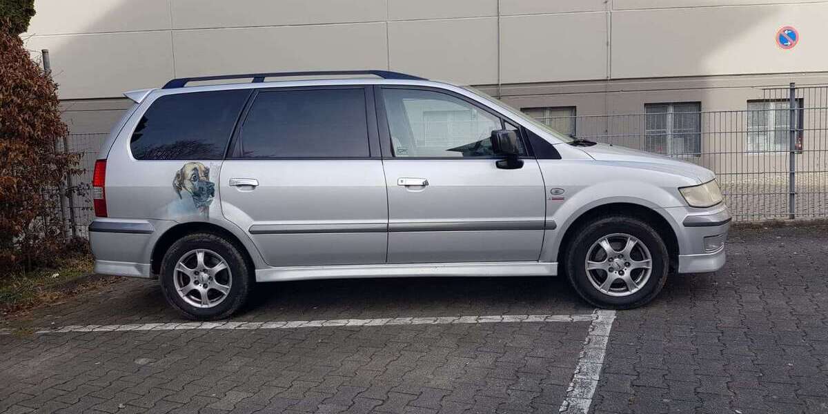 Mitsubishi Space Wagon 220.784 km 4.600 &euro; Taunusstein 65232