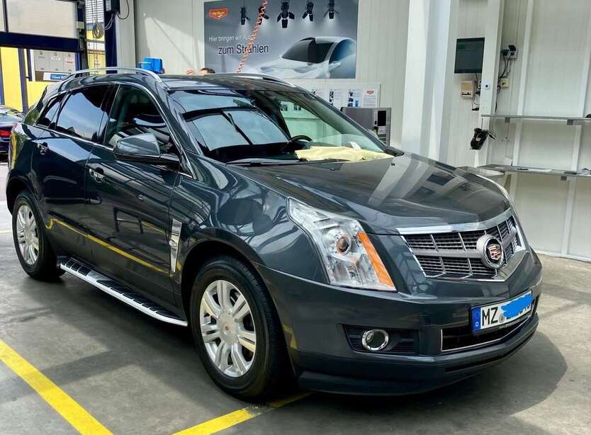 Cadillac SRX 147.000 km 14.800 € Ingelheim 55218