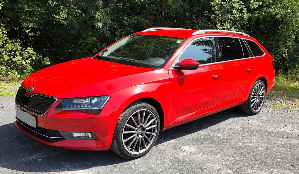 Skoda Superb 55.000 km 20.999 € Hofheim am Taunus 65719