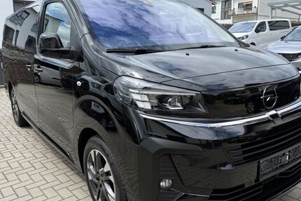 Opel Zafira Life 13.600 km 35.200 € Hofheim am Taunus 65719