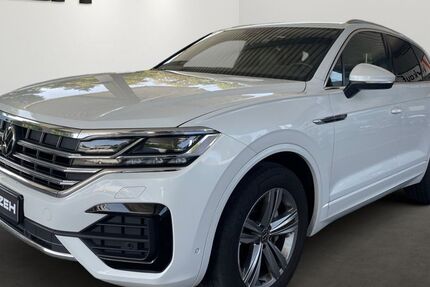 VW Touareg 99.989 km 43.900 € Eltville 65343