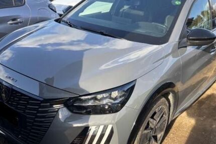 Peugeot 208 26.771 km 21.480 &euro; Rüsselsheim 65428