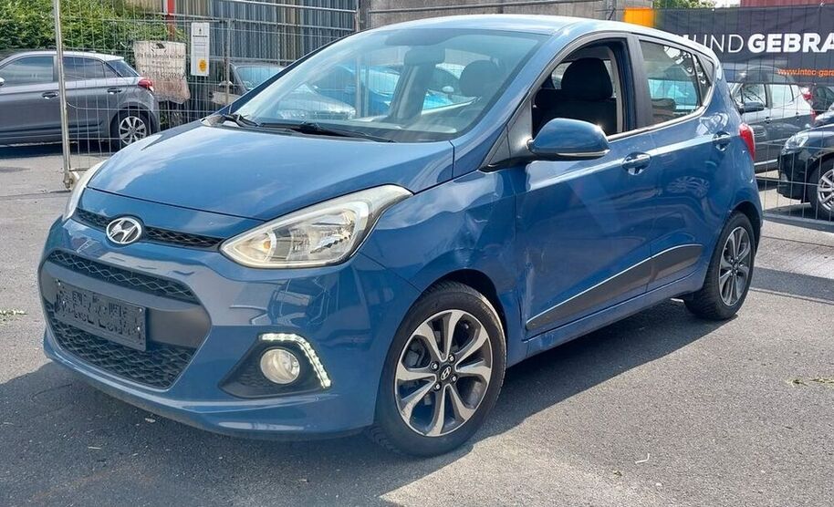 i10