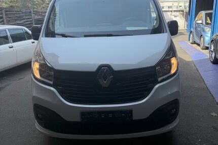 Renault Trafic 275.340 km 6.499 &euro; Wiesbaden 65189