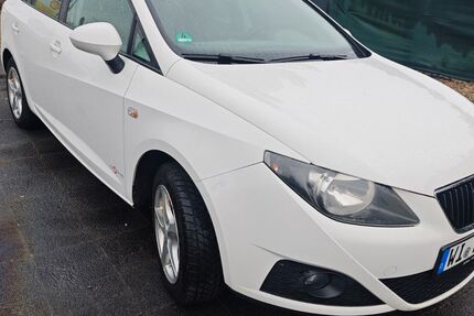 Seat Ibiza 197.400 km 3.050 &euro; Wiesbaden 55252