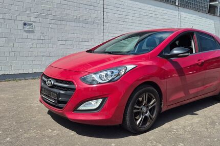 Hyundai i30 206.000 km 5.799 &euro; Kelkheim ( Taunus ) 65779