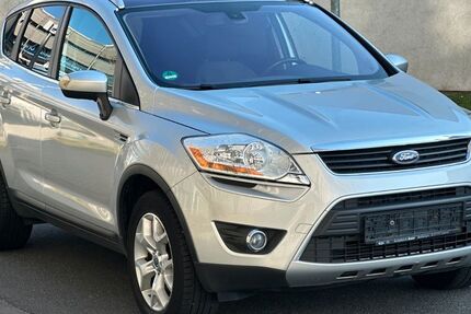 Ford Kuga 123.500 km 7.999 &euro; Rüsselsheim 65428