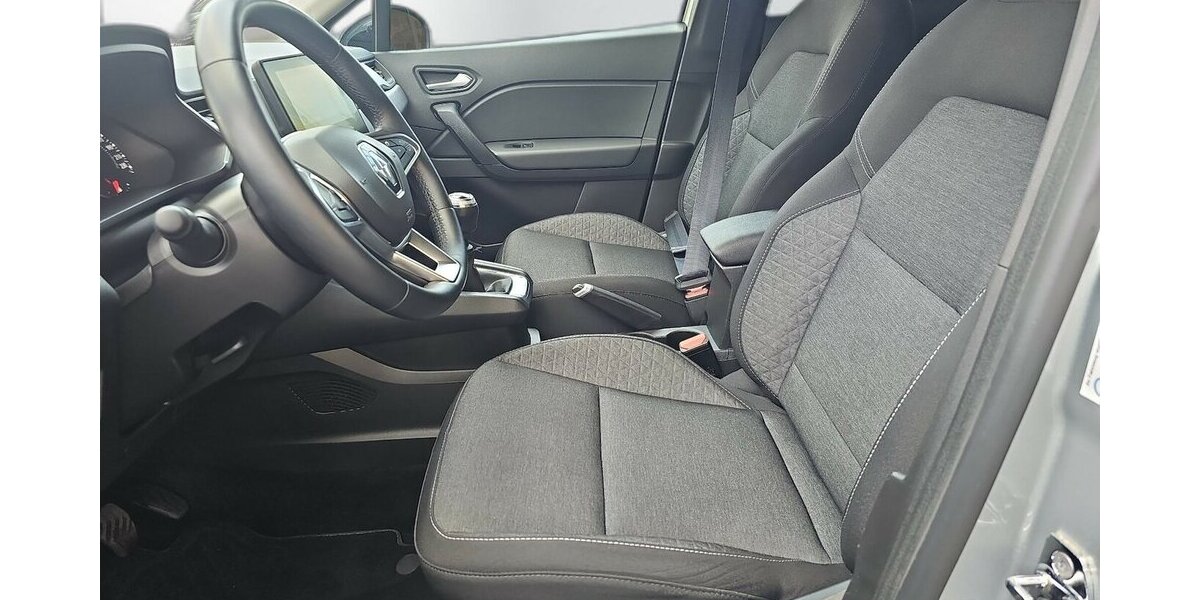 Renault Captur Equilibre Navi, Sitzh, Allwetterreifen 27.617 km 16.960 &euro; Schwalbach/Taunus 65824