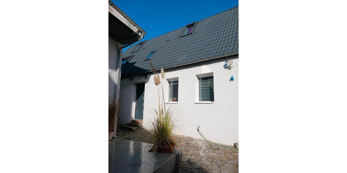 Einfamilienhaus Mainz Lerchenberg - 8 Zimmer, 200 m&sup2;, 699.000&euro; | Angebot:24831229