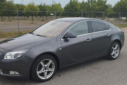 Opel Insignia 175.000 km 4.400 &euro; Harxheim 55296