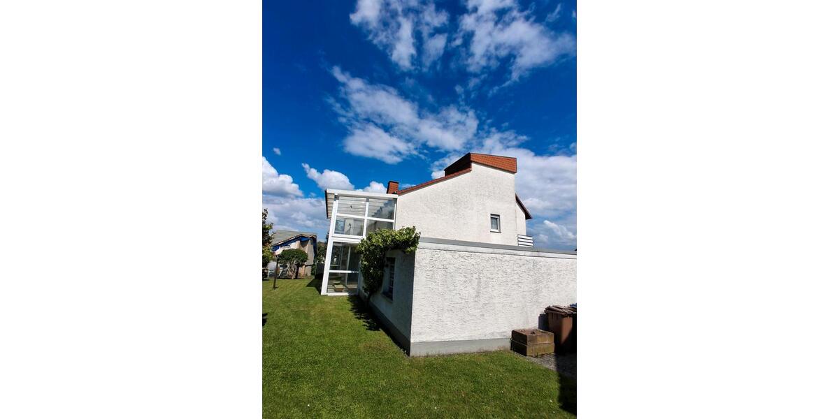 Einfamilienhaus Bad Camberg - 9 Zimmer, 200 m&sup2;, 349.000&euro; | Angebot:27215762