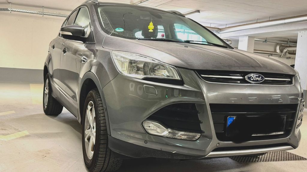 Ford Kuga 64.000 km 11.300 &euro; Mainz 55130