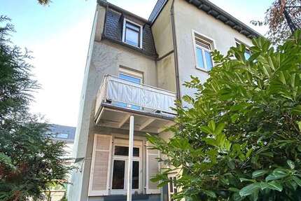 Haus zum Kaufen in Frankfurt 2.400.000 € 1400 m²