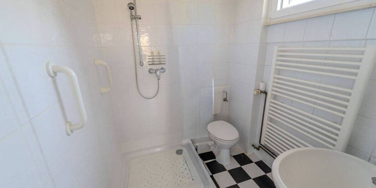 Einfamilienhaus Mainz Bretzenheim - 9 Zimmer, 337 m&sup2;, 949.000&euro; | Angebot:26243968