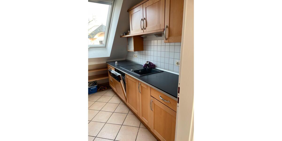Dachgeschoßwohnung Hofheim am Taunus - 3 Zimmer, 89 m&sup2;, 1.300&euro; | Angebot:24983179