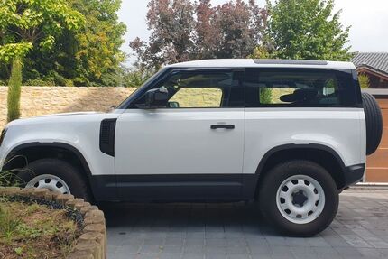 Land Rover Defender 62.000 km 46.000 &euro; Bingen 55411