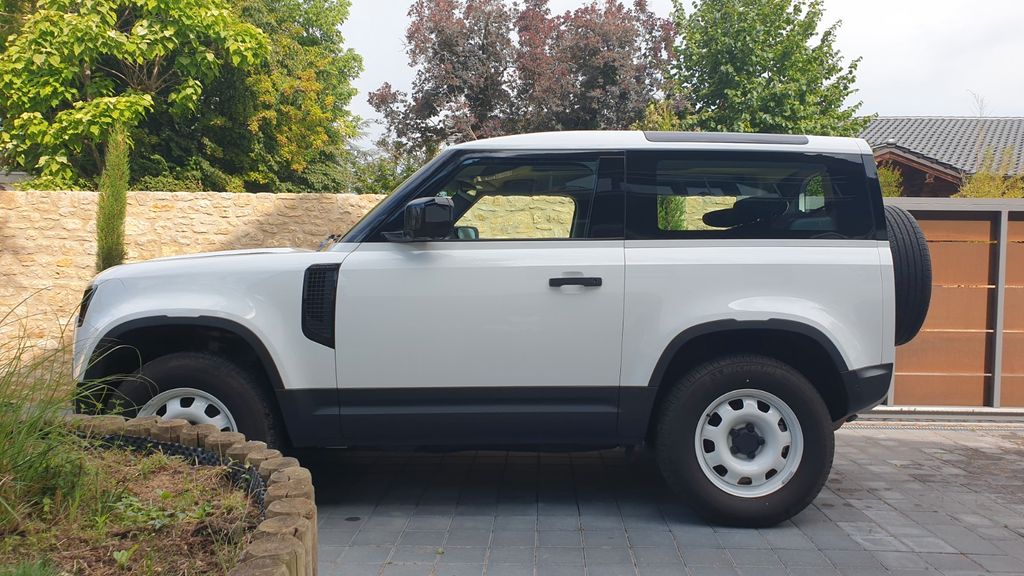 Land Rover Defender 62.000 km 46.000 &euro; Bingen 55411