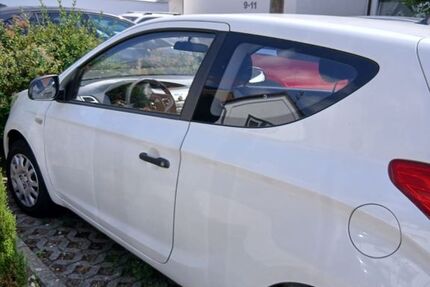 Hyundai i20 124.020 km 2.200 &euro; Hattersheim am Main 65795