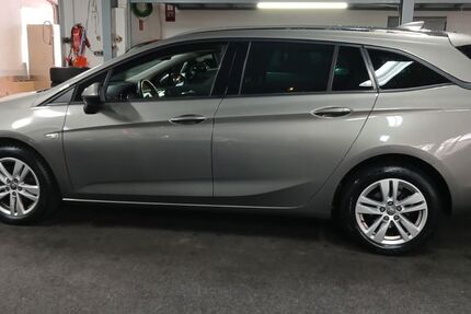 Opel Astra 98.000 km 11.000 &euro; Rüsselsheim 65428