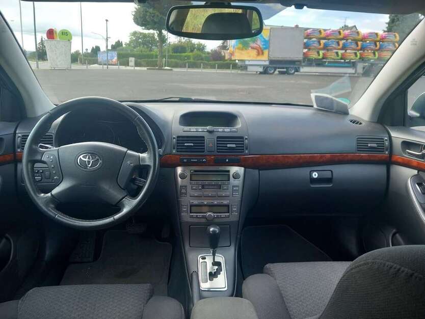 Avensis