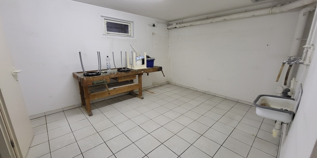 RMH mit Garage, 2 Balkonen, Garten und Terrasse - Reihenmittelhaus Wiesbaden Klarenthal | Angebot:26348335