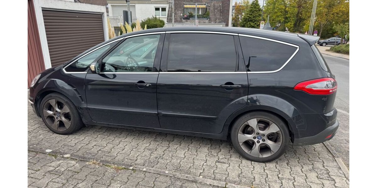 Ford S-Max 170.000 km 9.900 &euro; Sulzbach 65843