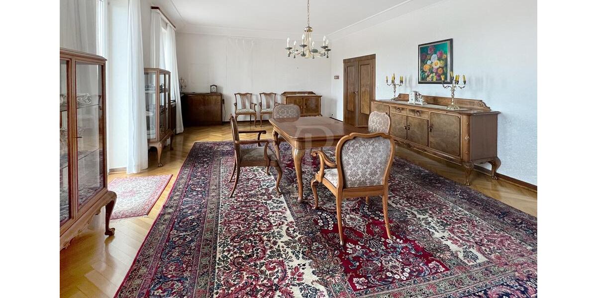 Maisonettenwohnung Kelsterbach - 8 Zimmer, 215 m&sup2;, 2.600&euro; | Angebot:25236970