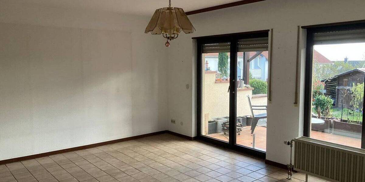 Reihenendhaus Wiesbaden Nordenstadt - 6 Zimmer, 150 m&sup2;, 580.000&euro; | Angebot:25720800
