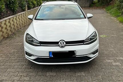 VW Golf 113.000 km 12.500 € Nackenheim 55299