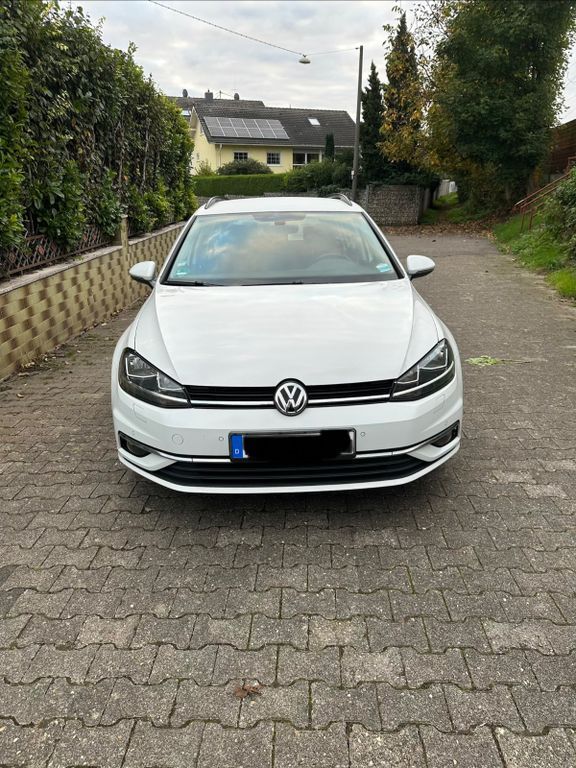 VW Golf 113.000 km 12.500 € Nackenheim 55299