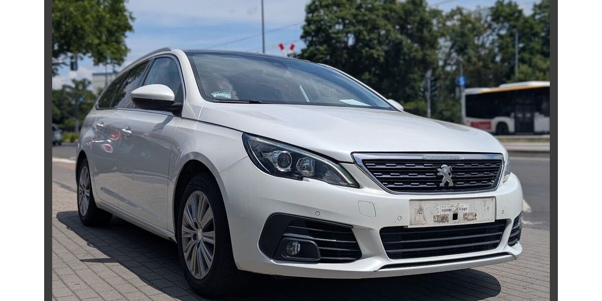 Peugeot 308 118.900 km 9.090 &euro; Mainz 55128