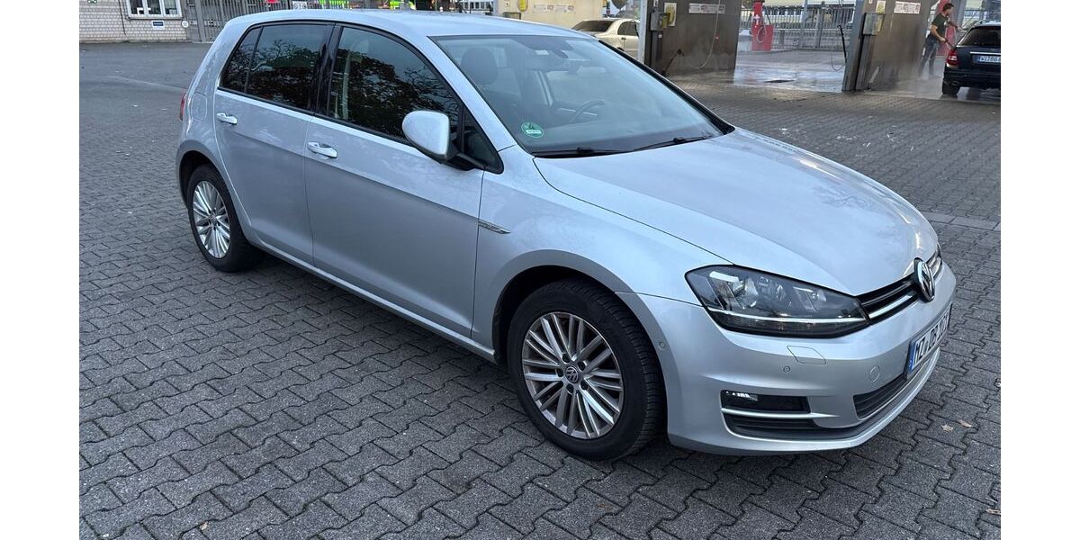 VW Golf 87.000 km 9.800 &euro; Mainz 55120