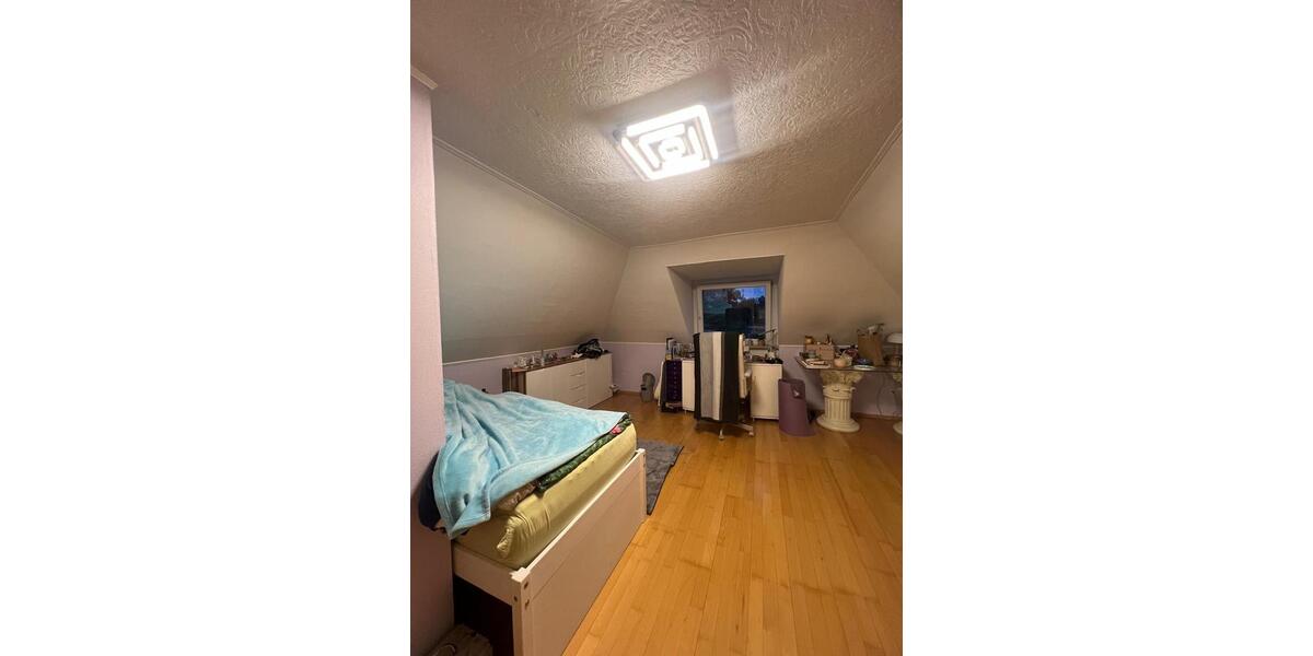 Einfamilienhaus Mainz Gonsenheim - 8 Zimmer, 160 m&sup2;, 850.000&euro; | Angebot:25933333