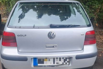 VW Golf