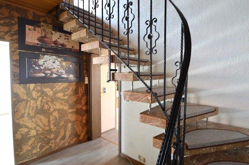 Einfamilienhaus Mainz / Marienborn Marienborn - 9 Zimmer, 194 m&sup2;, 749.000&euro; | Angebot:25697534