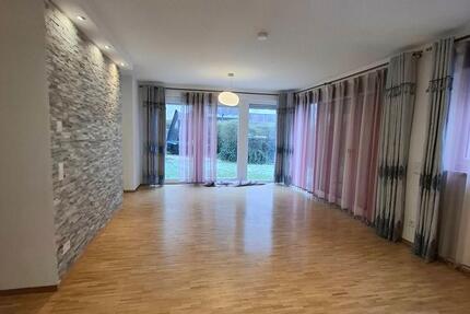 Wohnung Frankfurt am Main Gallus - 4 Zimmer, 110 m&sup2;, 2.300&euro; | Angebot:23845641