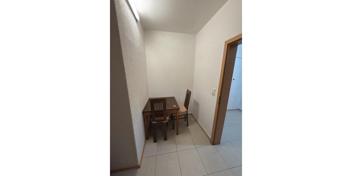 Kellerwohnung zu Vermieten Wohngemeinschaft! 3 zimmer