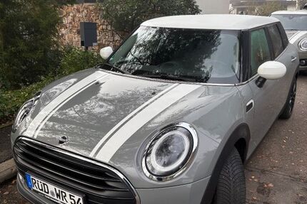 Mini Cooper D Clubman 69.805 km 18.000 &euro; Schlangenbad-Georgenborn 65388