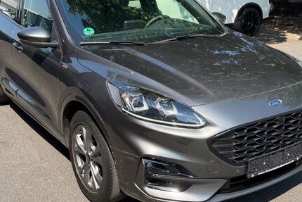 Ford Kuga 42.500 km 18.400 &euro; Wiesbaden 65203