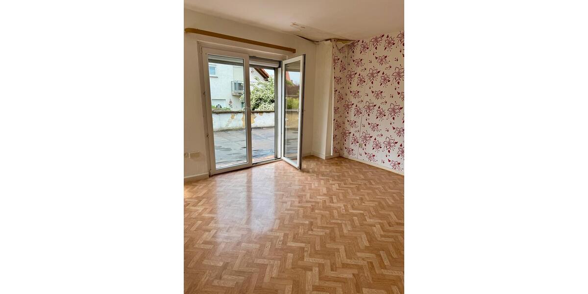 Mehrfamilienhaus, Wohnhaus Ingelheim am Rhein - 7 Zimmer, 156 m&sup2;, 380.000&euro; | Angebot:27019668