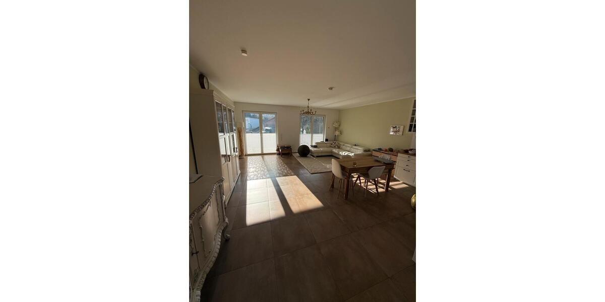 Maisonette-Wohnung mit eigenem Garten in Wiesbaden-Frauenstein 3 zimmer