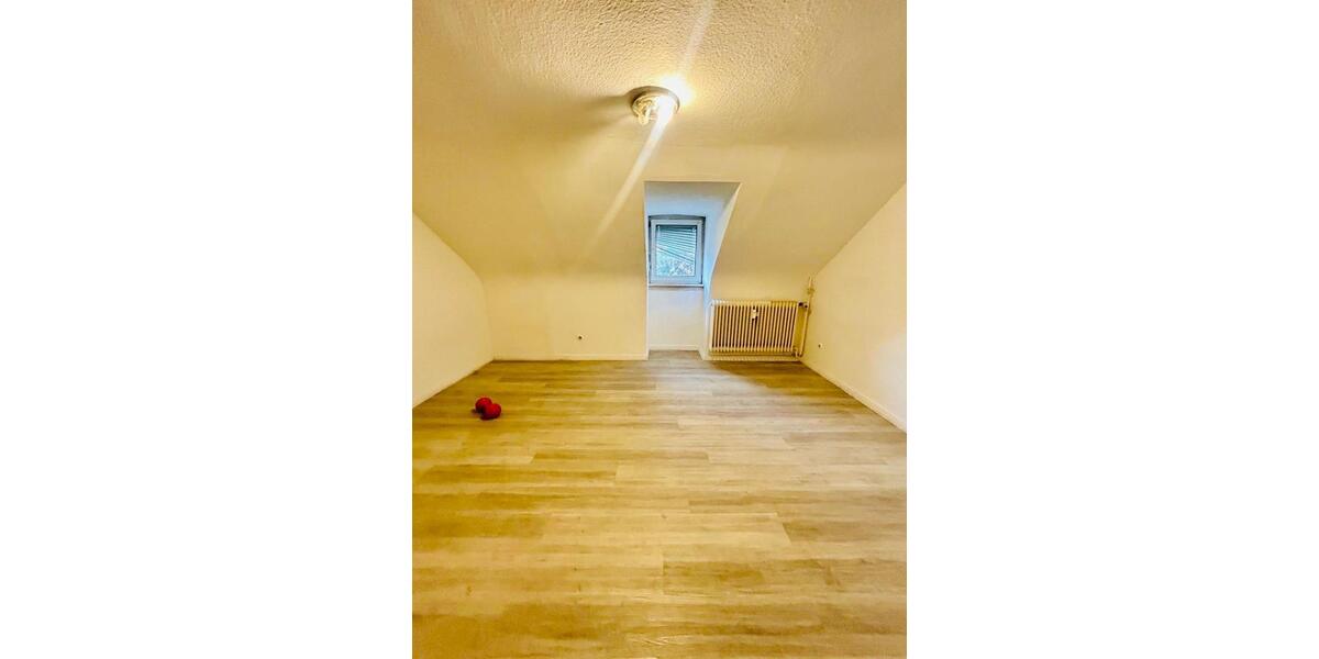 Familienfreundliches Haus in ruhiger Grünlage mit großem Garten 5 zimmer