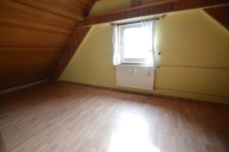 Einfamilienhaus Mainz / Marienborn Marienborn - 9 Zimmer, 194 m&sup2;, 749.000&euro; | Angebot:25697534