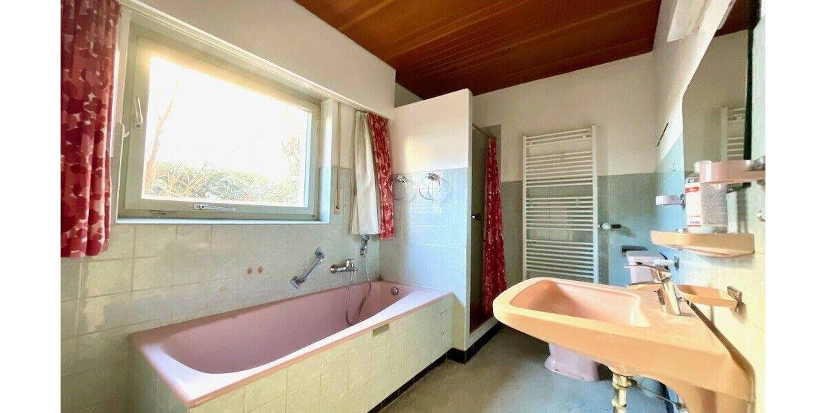 Einfamilienhaus Bad Soden Neuenhain - 7 Zimmer, 169 m&sup2;, 618.000&euro; | Angebot:26887521