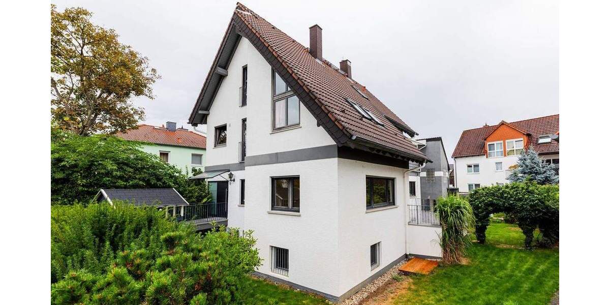 Mehrfamilienhaus, Wohnhaus Bischofsheim - 8 Zimmer, 229 m&sup2;, 695.000&euro; | Angebot:24902278