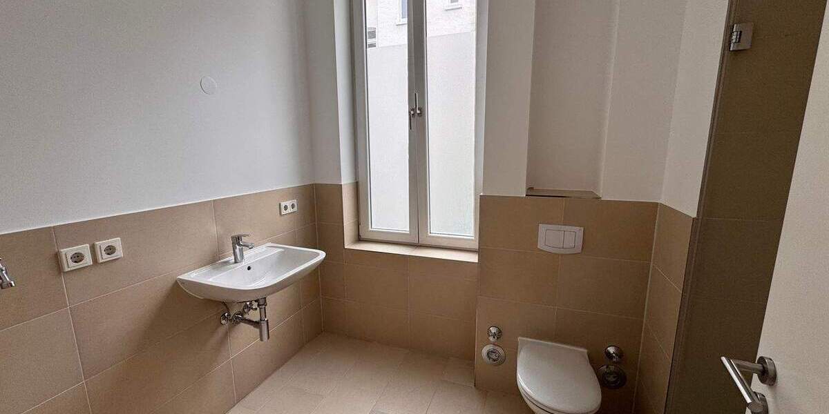 Etagenwohnung Wiesbaden Westend / Bleichstraße - 2 Zimmer, 79 m&sup2;, 1.178&euro; | Angebot:25277930