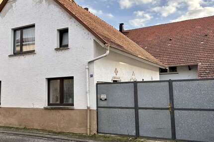 Haus zum Kaufen in Ingelheim am Rhein 600.000 € 180 m² 10 zimmer