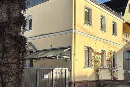 Haus Wiesbaden Schierstein - 5 Zimmer, 122 m&sup2;, 525.000&euro; | Angebot:23972769