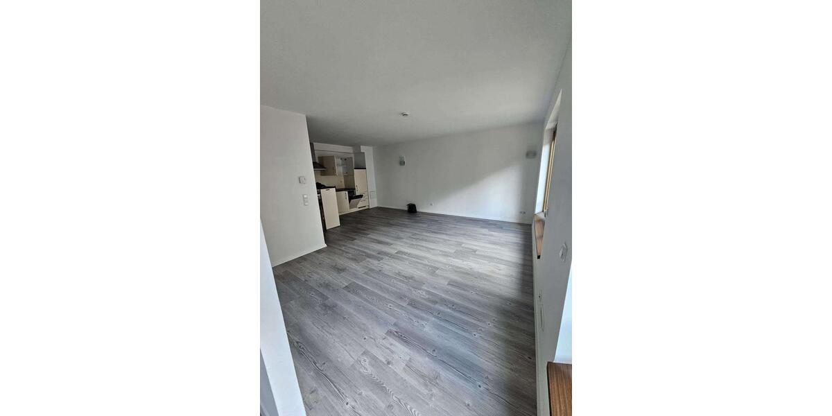 Etagenwohnung Frankfurt am Main Bockenheim - 2 Zimmer, 73 m&sup2;, 1.260&euro; | Angebot:26576039