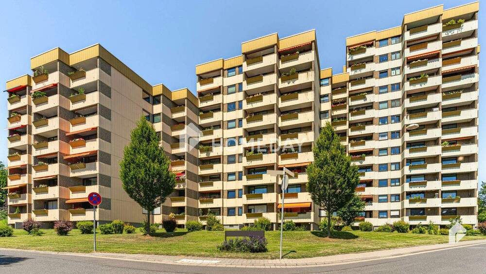 Panoramablick auf Frankfurt - modern geschnittene 3-Zimmer-Wohnung mit Südbalkon 3 zimmer